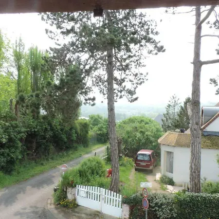 度假居 Les Ormeaux
